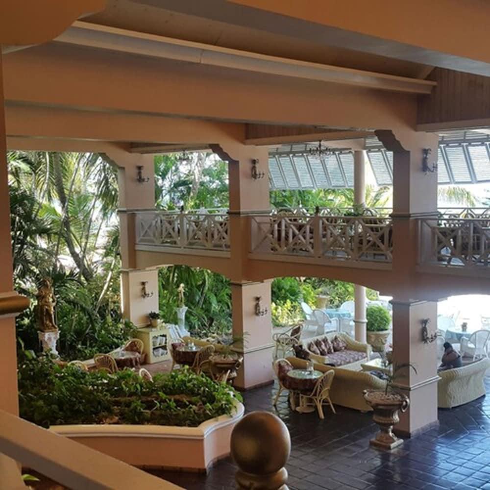 Coco Reef Resort & Spa Crown Point Zewnętrze zdjęcie
