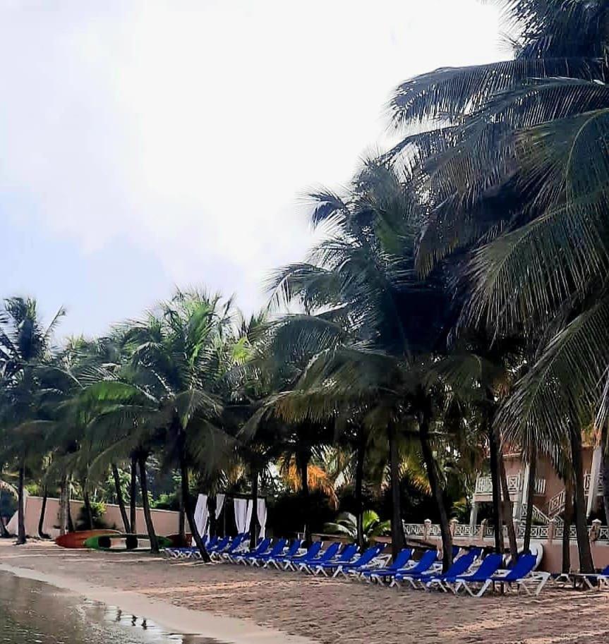 Coco Reef Resort & Spa Crown Point Zewnętrze zdjęcie